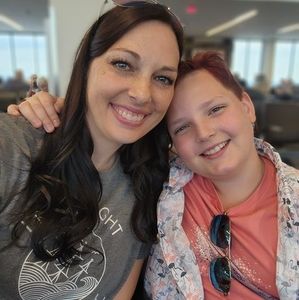 Meet your Posher, Lacey